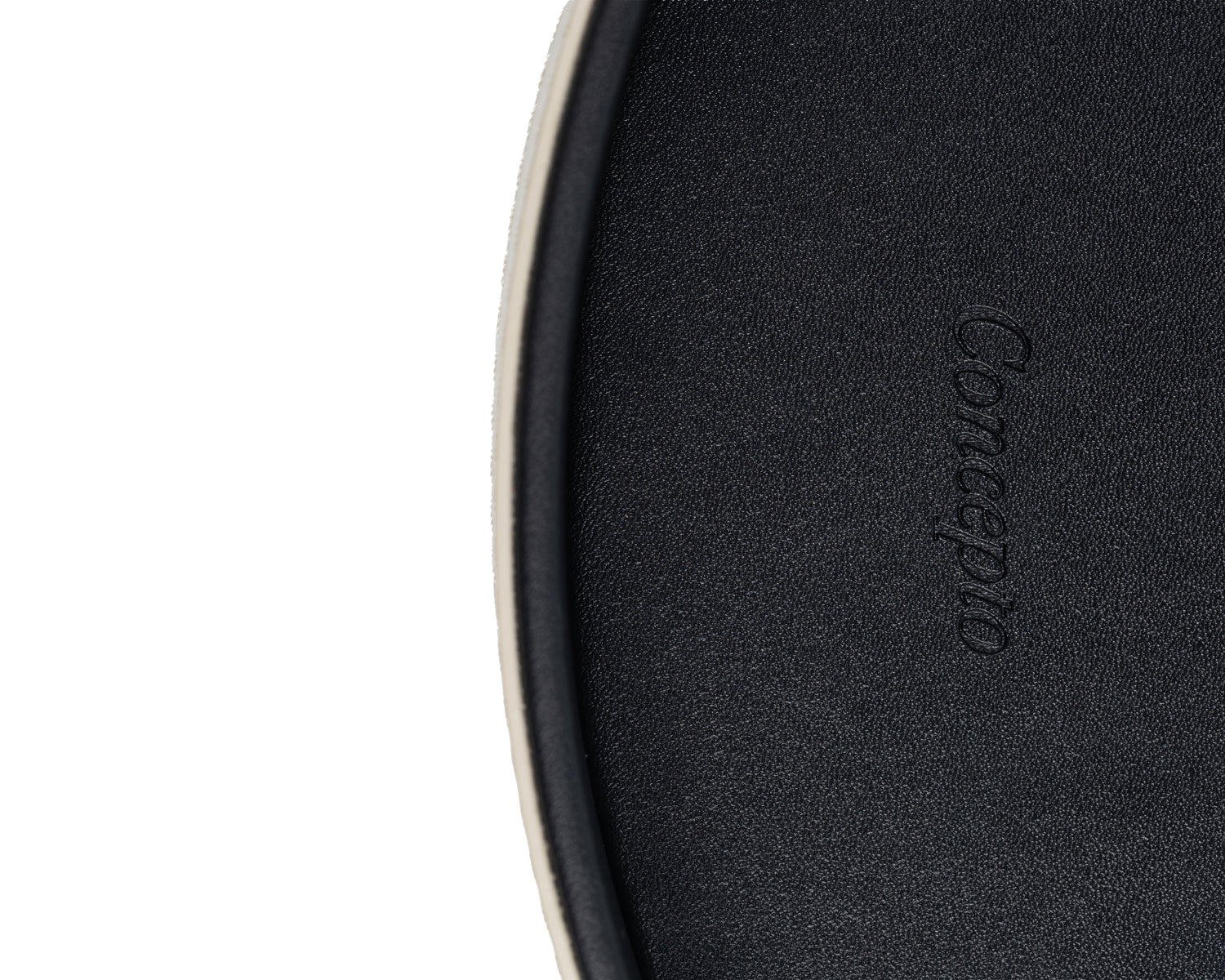 Black / White Circular Tray