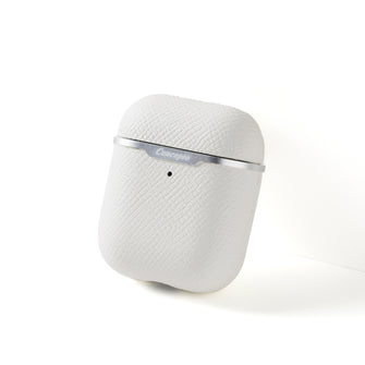 White AirPods Case (1st & 2nd Generation)