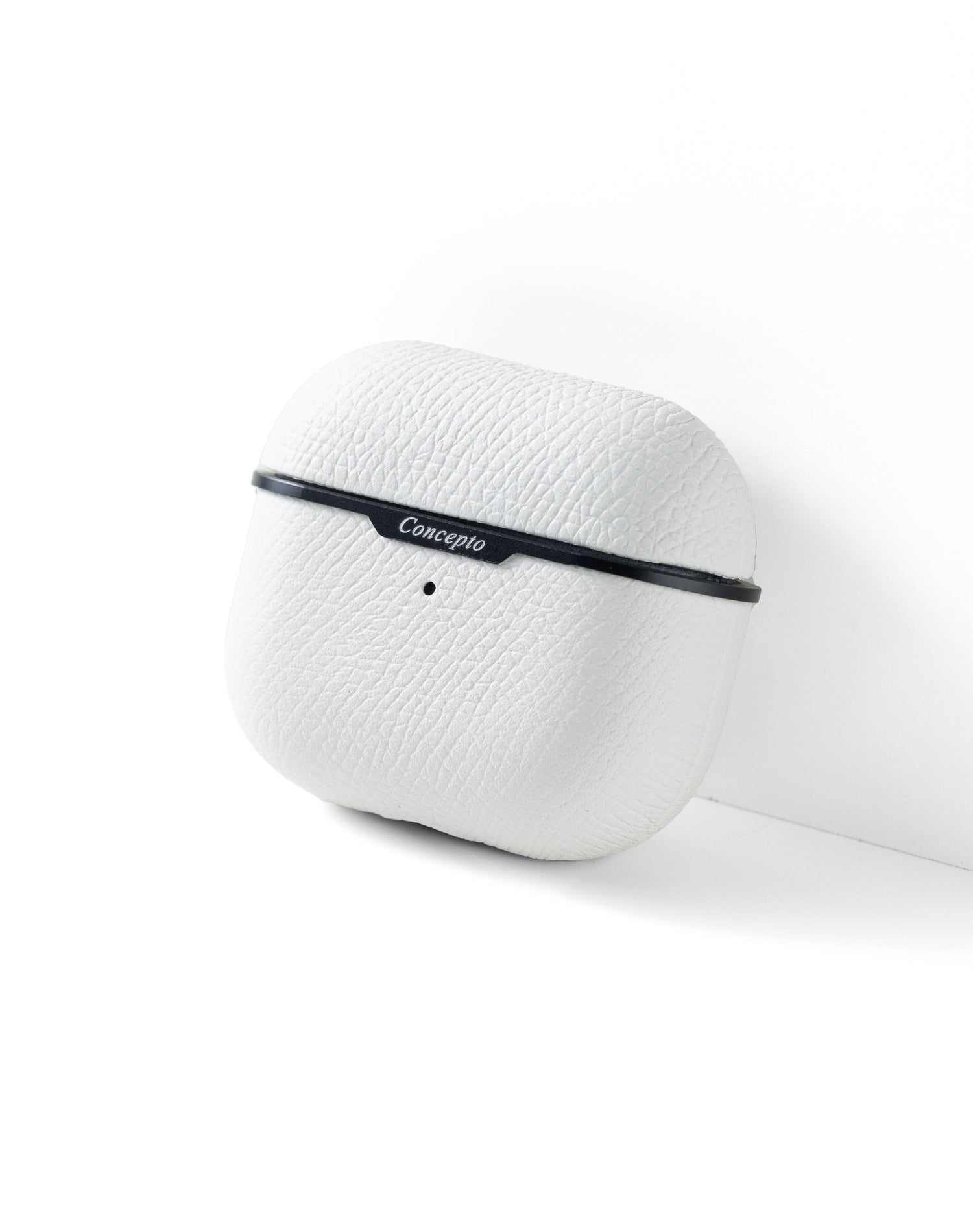 White AirPods Case (3rd &amp; 4th Generation)