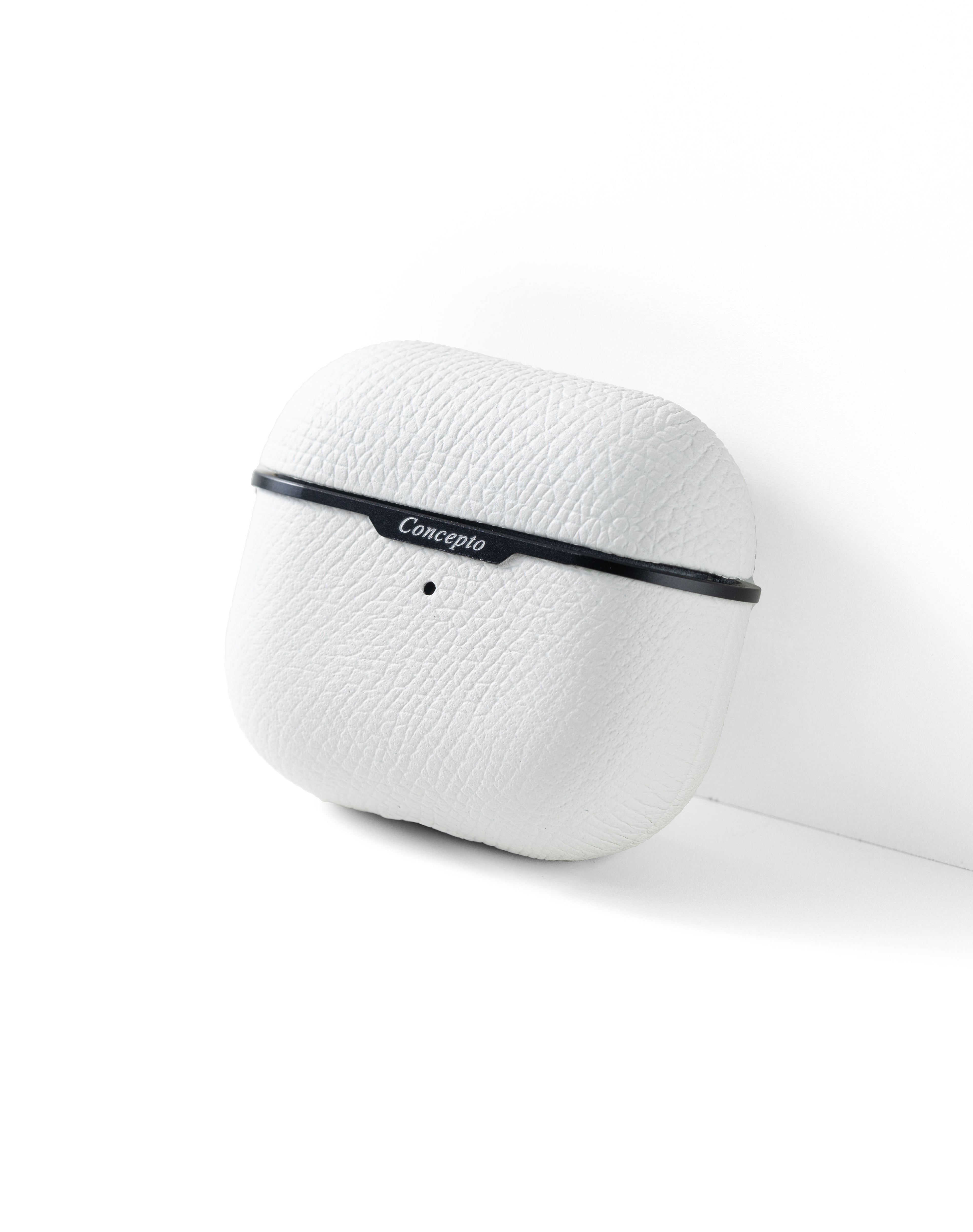 White AirPods Case (3rd &amp; 4th Generation)