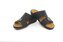 Black Arch Design Sandal