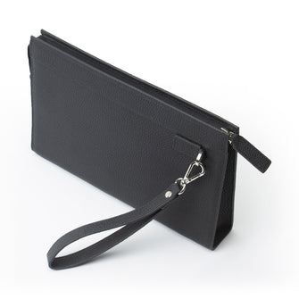 Black / Black Clutch