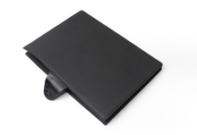 Black / Black Folder