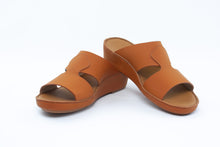 Camel Prestige Design Sandal